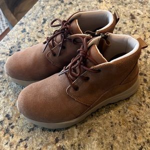 Boys Ugg boots - size 1